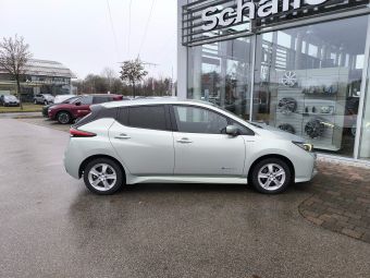 Foto Nummer 4: NISSAN Leaf